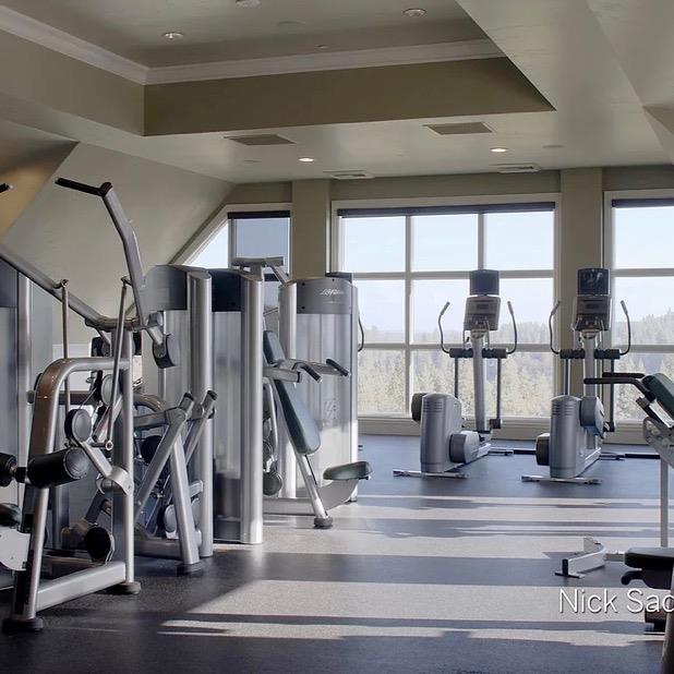 weight-room-fr-Sothebys-618